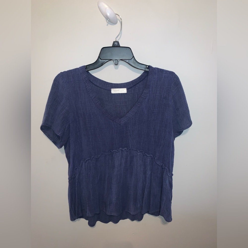 Navy blue top
